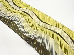 よろけ縞に斜め縞模様織出し袋帯